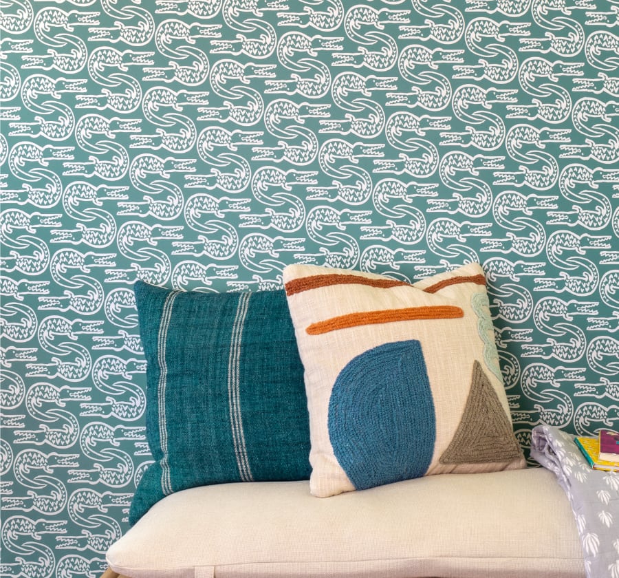 Image of Alligator in Spruce Wallpaper