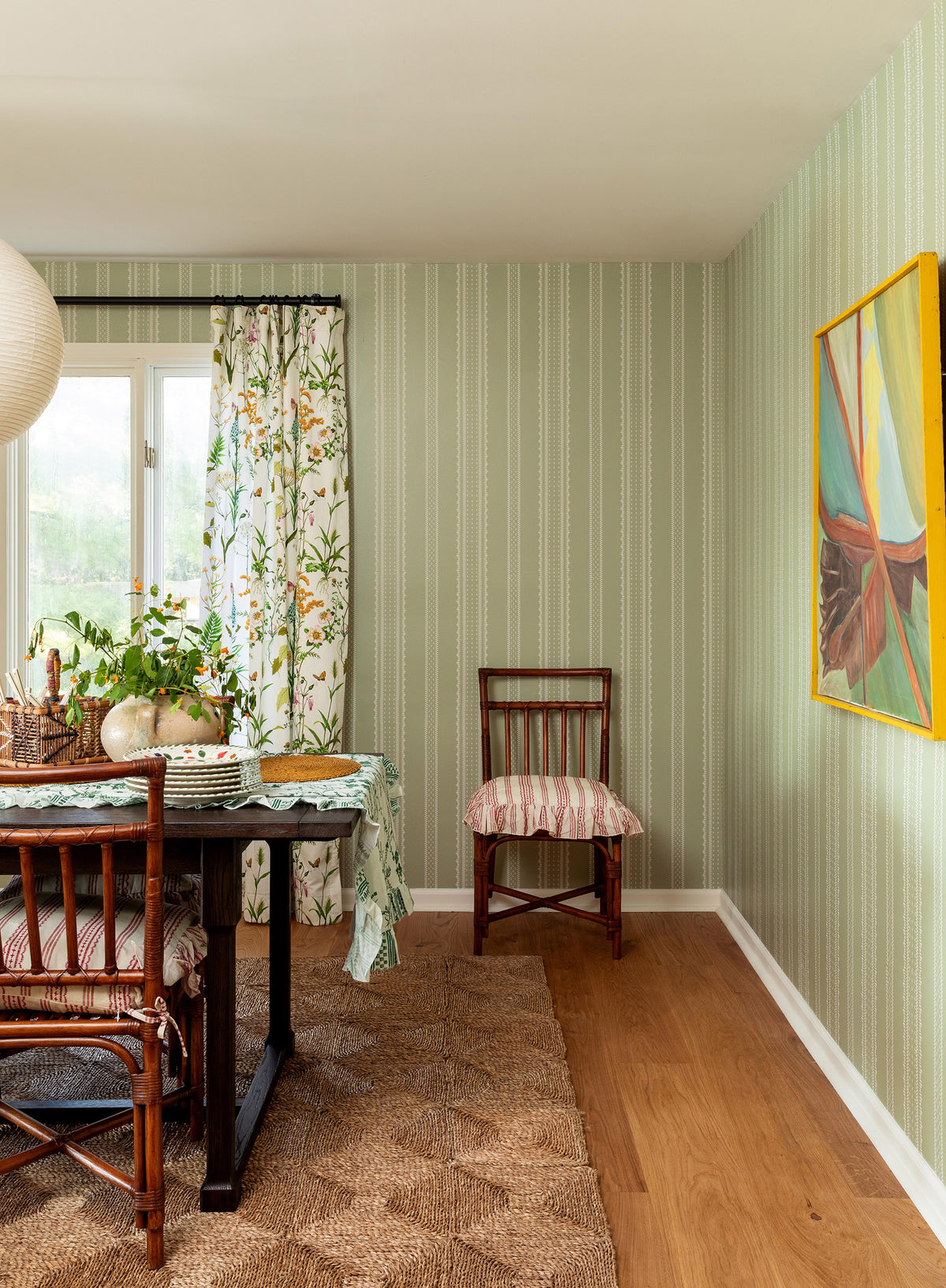 Room with wallpaper