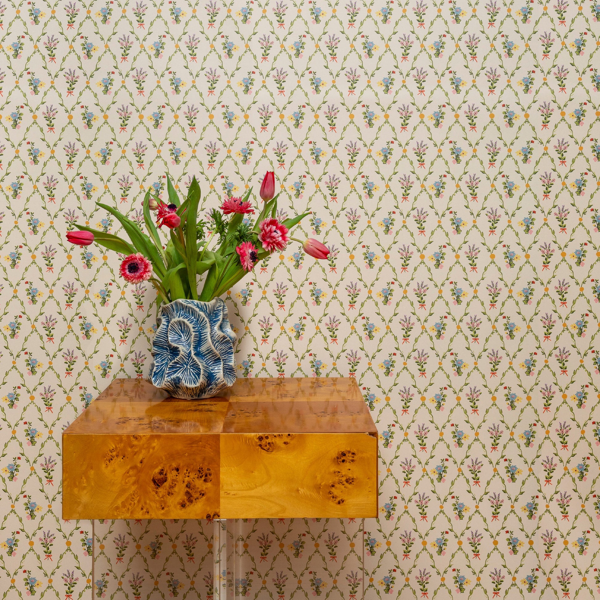 Image of Summer Trellis in Multi wallpaper