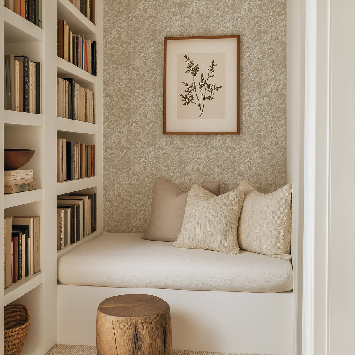 Image of Feathered Marble in Tonal Wallpaper