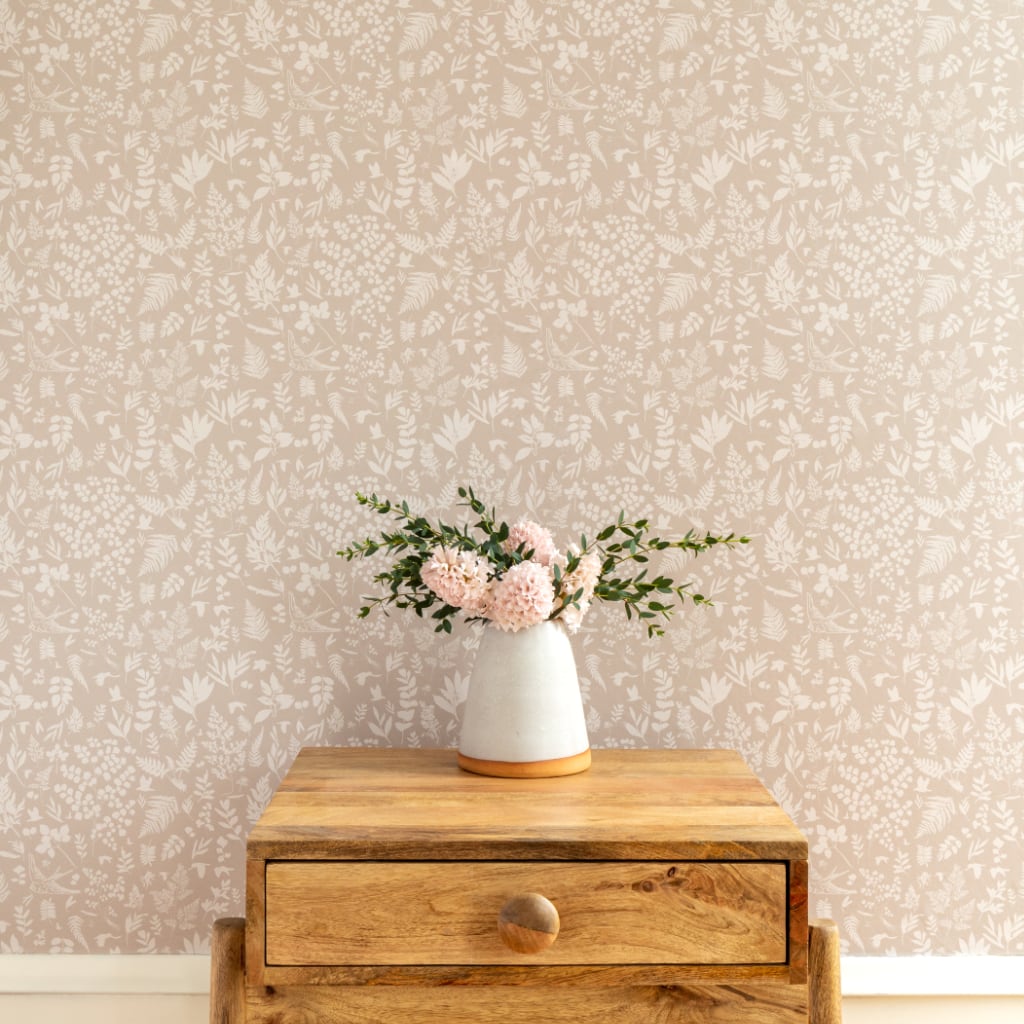 Image of Fern in Blush Wallpaper