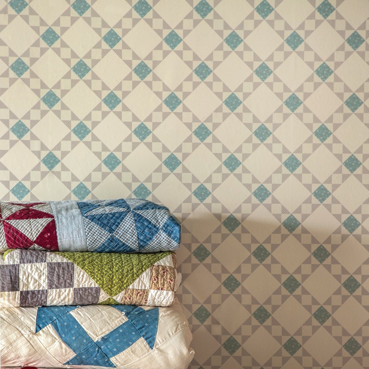 Country Quilt Wallpaper in Tan/Blue, image 7