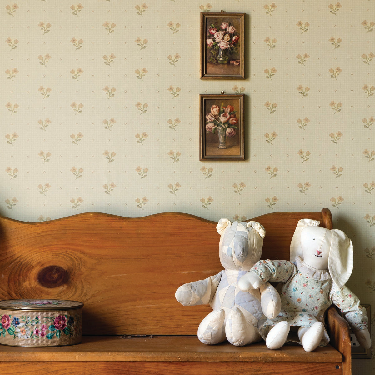 Stitched Sweetpea Wallpaper in Beige/Mustard