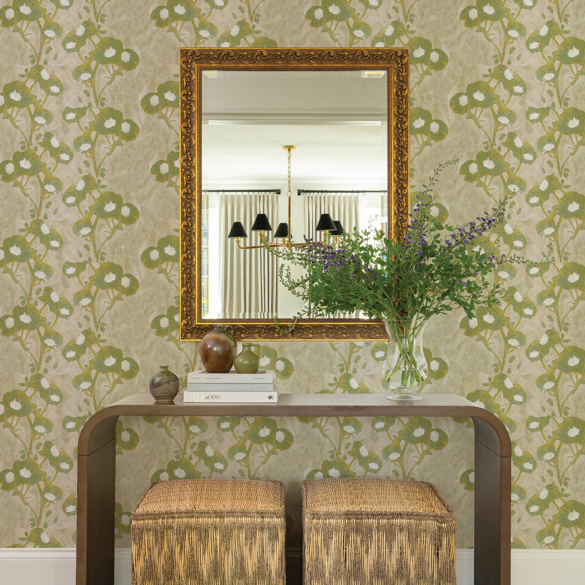Trellis Wallpaper in Pear