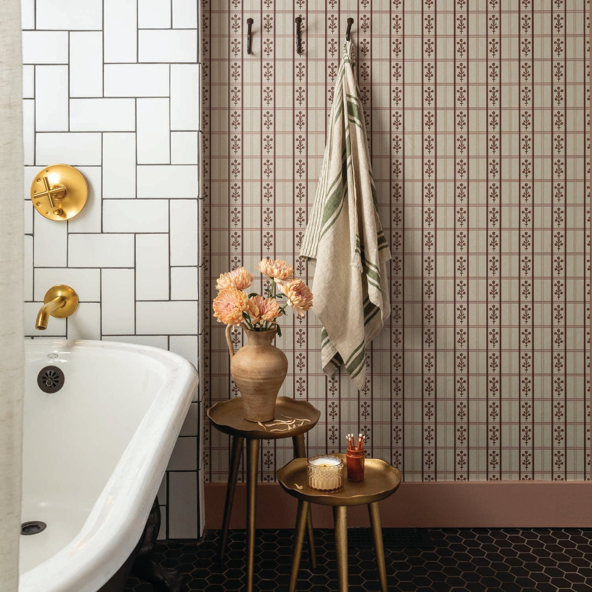 Image of Flora Plaid in Rust/Pink Wallpaper