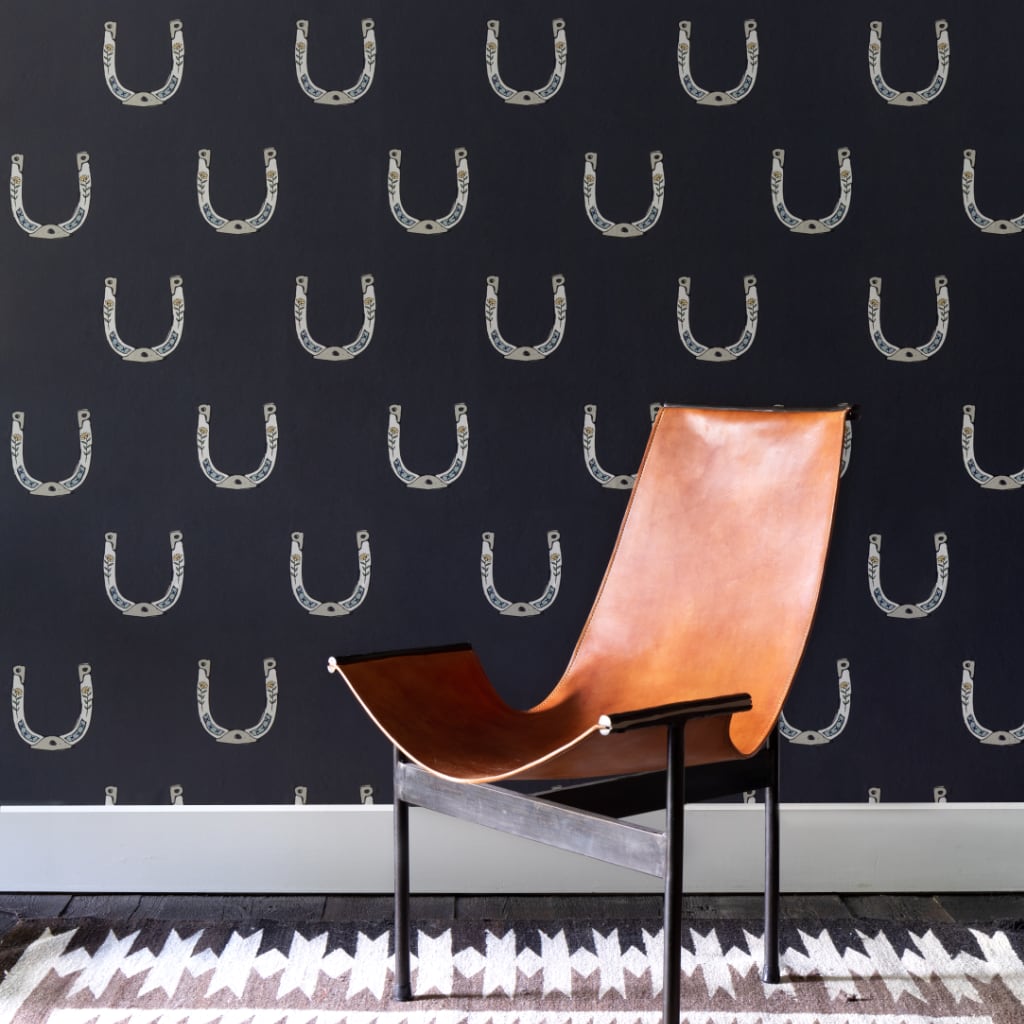 Image of Horseshoe in Charcoal Wallpaper