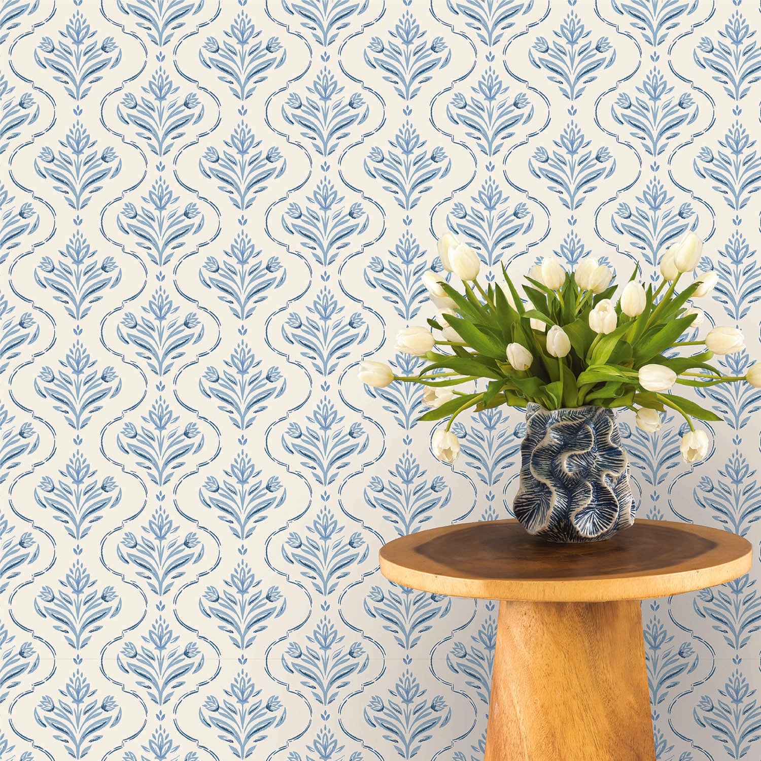 Image of Riviera in Cream/Blue Wallpaper