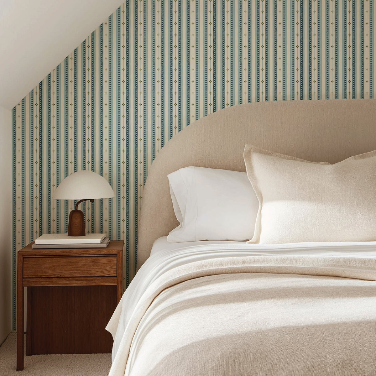 Image of Trio Stripe in Sky Blue Wallpaper